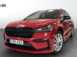 Röd Begagnad 2021 Skoda Enyaq iV SportLine SUV | 359 500 kr (Marknadspris)