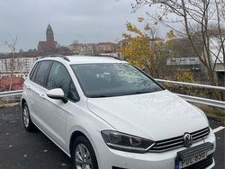 Vit Begagnad 2017 VW Golf VII Halvkombi | 130 000 kr (Marknadspris)