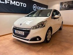 Flerfärgad (vit) Begagnad 2017 Peugeot 208 S Halvkombi | 64 900 kr (Marknadspris)