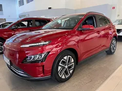 Röd Begagnad 2022 Hyundai Kona Advanced SUV | 388 000 kr