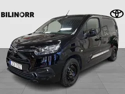 Svart Begagnad 2020 Toyota Proace City Van | 199 900 kr (Marknadspris)