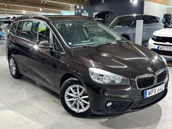 Brun Begagnad 2015 BMW 218 Gran Tourer Advantage Minibuss | 119 900 kr (Marknadspris)