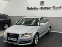 Silver Begagnad 2011 Audi A3 Sportback Attraction Halvkombi | 49 900 kr (Bra pris)