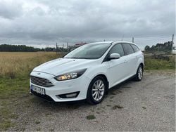 Vit Begagnad 2016 Ford Focus Titanium Kombi | 55 000 kr (Bra pris)