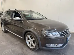 Mörkbrun Begagnad 2013 VW Passat Alltrack SE Kombi | 79 900 kr (Marknadspris)