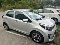 Grå Begagnad 2021 Kia Picanto Advance Halvkombi | 120 000 kr (Marknadspris)