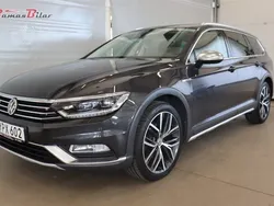 Grå Begagnad 2018 VW Passat Alltrack Kombi | 249 900 kr (Marknadspris)