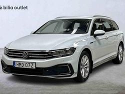 Vit Begagnad 2022 VW Passat GTE Kombi | 279 900 kr