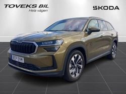 Gul (bronx gold metallic) Begagnad 2025 Skoda Kodiaq Selection SUV | 479 000 kr (Marknadspris)