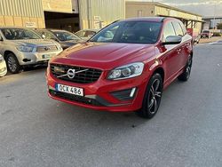 Röd Begagnad 2016 Volvo XC60 R-Design SUV | 159 900 kr (Dyr)