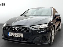 Mörkgrå Begagnad 2022 Audi A3 Sportback Proline Halvkombi | 244 000 kr (Marknadspris)