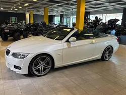 Vit Begagnad 2011 BMW 335 Cabriolet Comfort Edition Cab | 349 900 kr