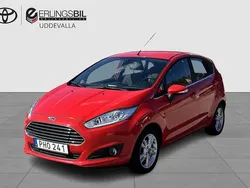 Röd Begagnad 2017 Ford Fiesta Titanium Halvkombi | 109 900 kr (Marknadspris)
