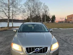 Brun Begagnad 2010 Volvo V70 Kinetic Kombi | 68 000 kr (Superpris)