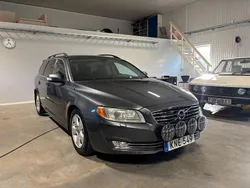 Grå Begagnad 2009 Volvo V70 Momentum Kombi | 85 500 kr (Marknadspris)