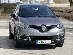 Flerfärgad Begagnad 2016 Renault Captur SUV | 124 900 kr (Lite dyr)