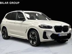 Vit Begagnad 2024 BMW iX3 Impressive SUV | 609 000 kr (Marknadspris)