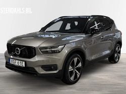 Grå Begagnad 2022 Volvo XC40 R-Design SUV | 339 000 kr (Lite dyr)
