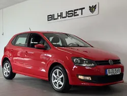 Röd Begagnad 2014 VW Polo Halvkombi | 84 900 kr (Marknadspris)