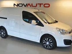 Vit Begagnad 2017 Citroën Berlingo Minibuss | 104 900 kr (Marknadspris)