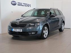 Grå (quartz grey metallic) Begagnad 2016 Skoda Octavia Style Kombi | 159 900 kr (Lite dyr)