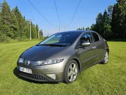 Grå Begagnad 2007 Honda Civic Sport Halvkombi | 64 900 kr (Marknadspris)