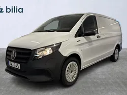 Vit Begagnad 2025 Mercedes e-Vito Minibuss | 589 000 kr