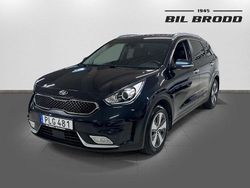 Blå Begagnad 2017 Kia Niro 2 SUV | 144 800 kr (Marknadspris)