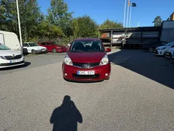 Röd Begagnad 2010 Nissan Note Minibuss | 44 900 kr (Marknadspris)