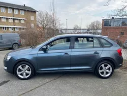 Grå (gråmetallick ) Begagnad 2014 Skoda Rapid Halvkombi | 78 800 kr (Marknadspris)