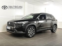 Svart (svartmetallic) Begagnad 2024 Toyota Corolla Cross Style SUV | 379 900 kr (Marknadspris)
