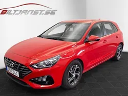 Röd Begagnad 2021 Hyundai i30 Halvkombi | 189 900 kr (Marknadspris)
