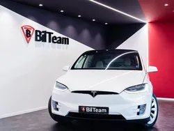 Vit Begagnad 2017 Tesla Model X SUV | 349 900 kr (Bra pris)