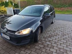 Svart Begagnad 2017 VW Golf VII Kombi | 125 000 kr (Marknadspris)