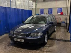 Blå Begagnad 2004 Volvo V70 Kombi | 27 000 kr (Marknadspris)