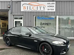 Svart Begagnad 2010 BMW 530 Sedan | 159 900 kr (Marknadspris)