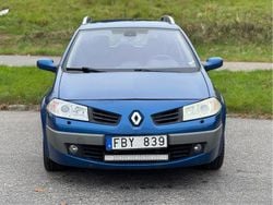 Blå Begagnad 2007 Renault Mégane GrandTour Kombi | 14 900 kr (Marknadspris)