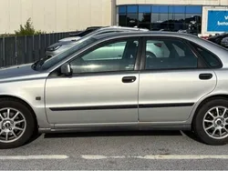 Grå Begagnad 2003 Volvo S40 Sedan | 18 000 kr (Bra pris)