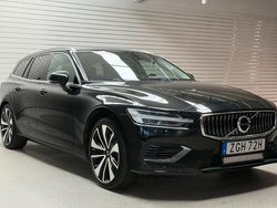Svart Begagnad 2021 Volvo V60 Inscription Kombi | 299 000 kr (Marknadspris)