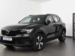 Svart Begagnad 2022 Volvo XC40 Core SUV | 309 800 kr