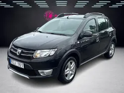 Svart Begagnad 2013 Dacia Sandero Stepway Halvkombi | 44 900 kr (Dyr)