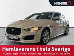 Vit Begagnad 2017 Jaguar XE R-Sport Sedan | 169 900 kr (Lite dyr)