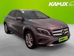 Mörkgrå (grå) Begagnad 2015 Mercedes GLA200 SUV | 159 700 kr (Marknadspris)