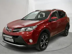 Mörkröd Begagnad 2014 Toyota RAV4 SUV | 134 000 kr