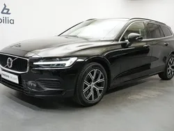 Svart Begagnad 2022 Volvo V60 Core Kombi | 339 900 kr (Bra pris)