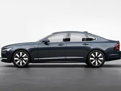 Blå Begagnad 2023 Volvo S90 Plus Sedan | 629 900 kr