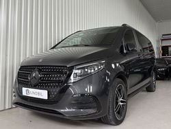 Begagnad 2025 Mercedes V300 Avantgarde Minibuss | 939 000 kr