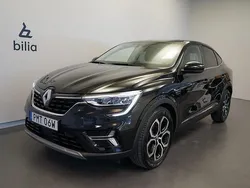 Svart Begagnad 2022 Renault Arkana Intens SUV | 234 500 kr (Marknadspris)