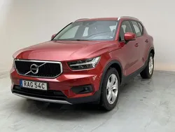 Röd Begagnad 2020 Volvo XC40 SUV | 253 800 kr