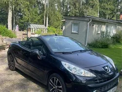 Svart Begagnad 2008 Peugeot 207 CC Cab | 52 000 kr (Marknadspris)